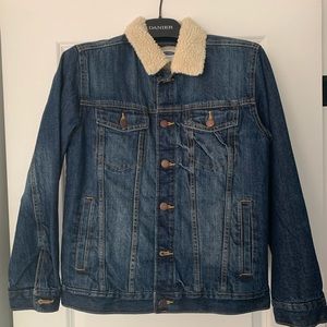 NEW Old Navy Sherpa lined denim jacket